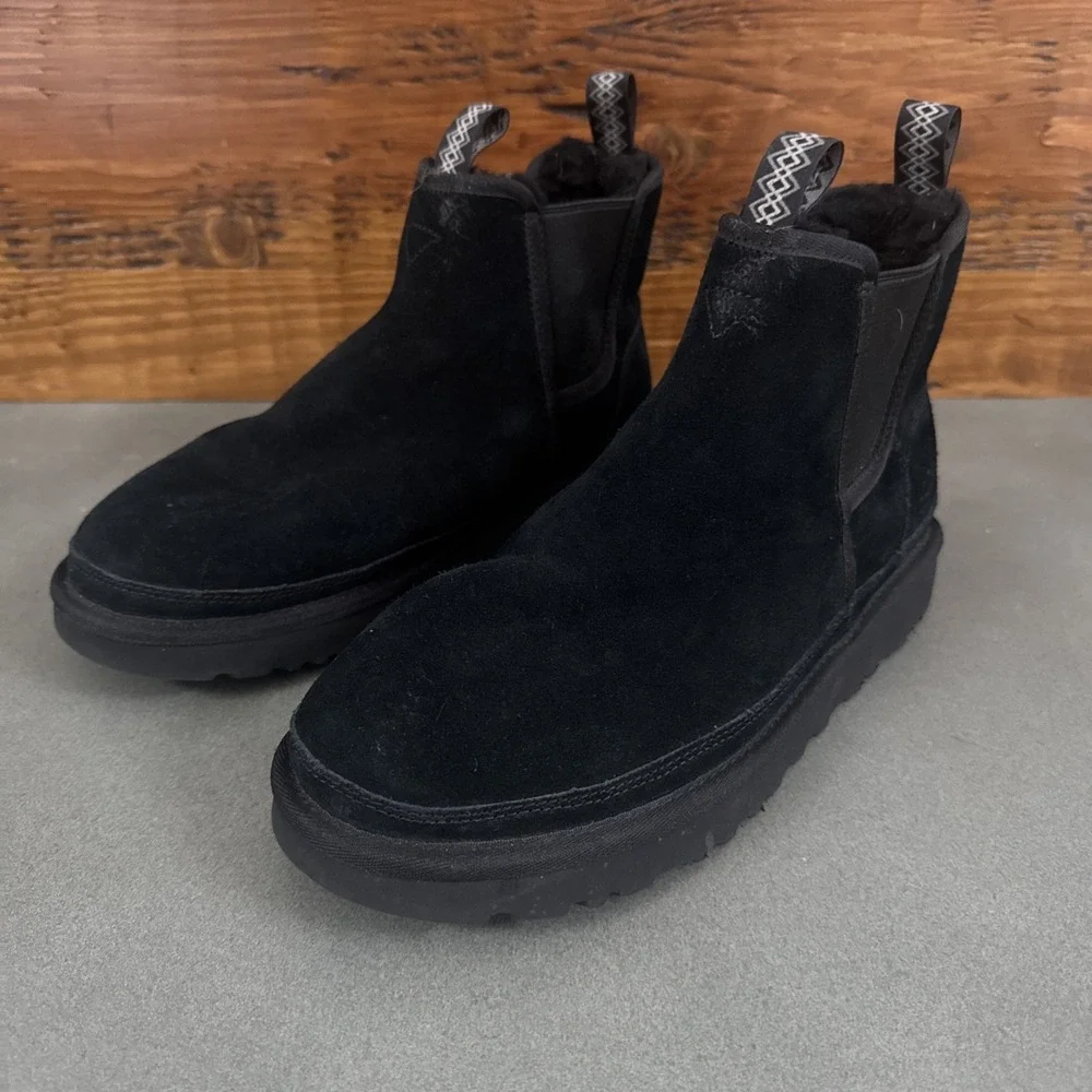 UGG neumel chelsea